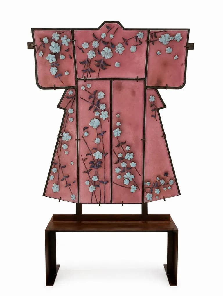 Marlene Rose Rose Garden kimono