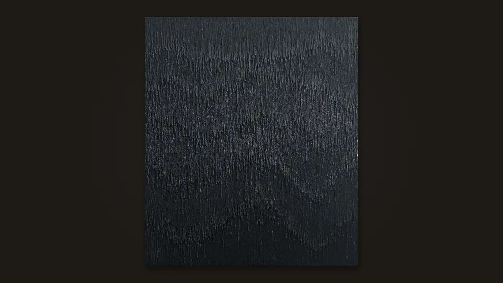 Enrique Machado, Spill #2, 2021: black silicone lines in ranks of low waves across a black resin field.